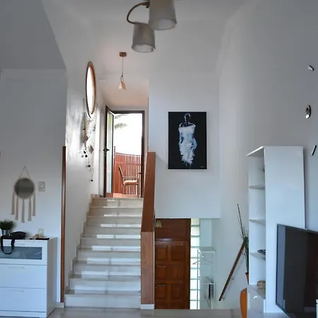 Elsa Tauro Topaz Villa Mogan