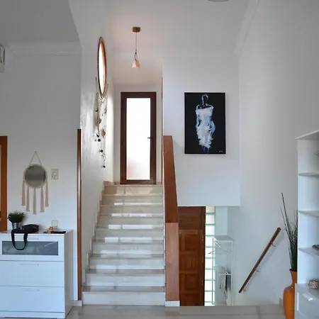 Villa Elsa Tauro Topaz