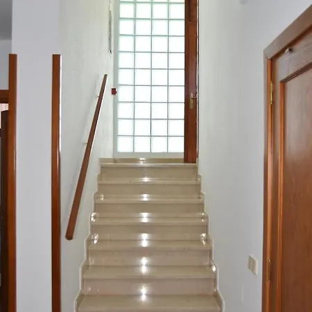 Elsa Tauro Topaz Villa